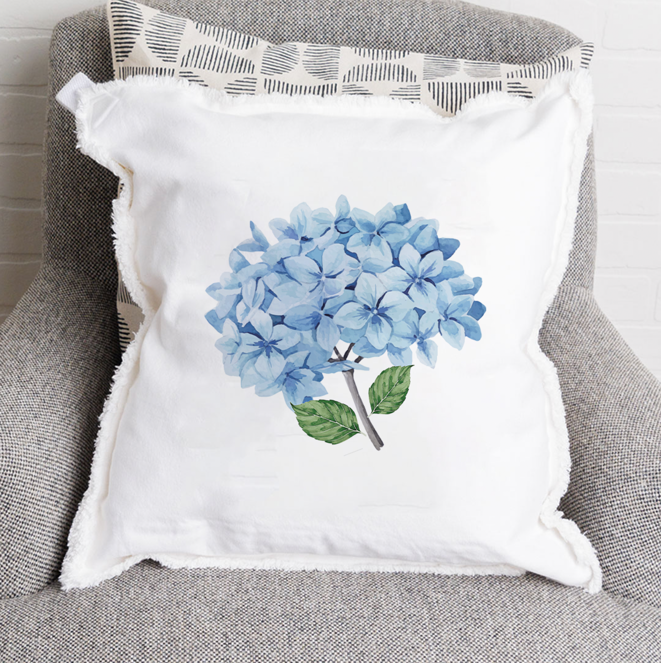 endless-summer-hydrangea-square-pillow