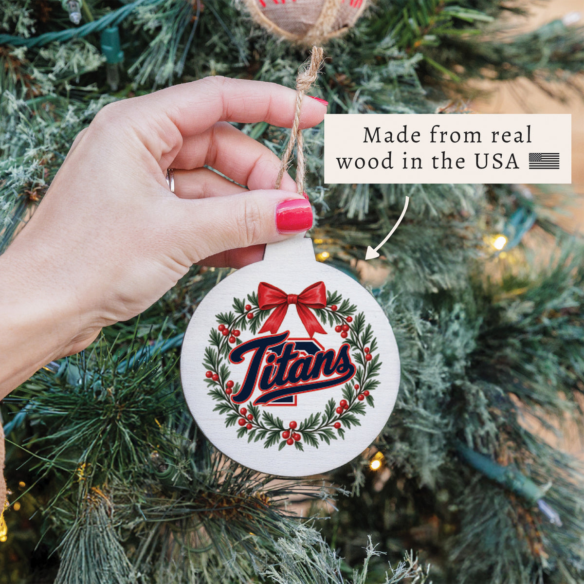 Titans Holiday Wreath Ornament