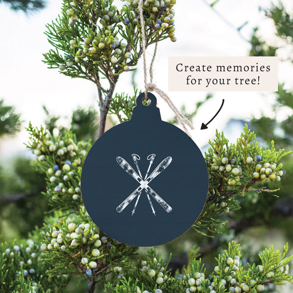 Skis Ornament