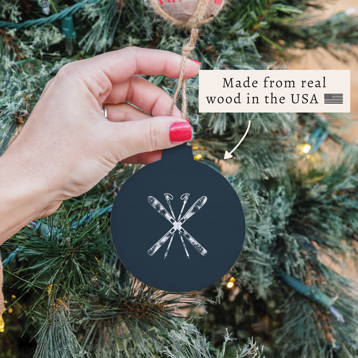 Skis Ornament