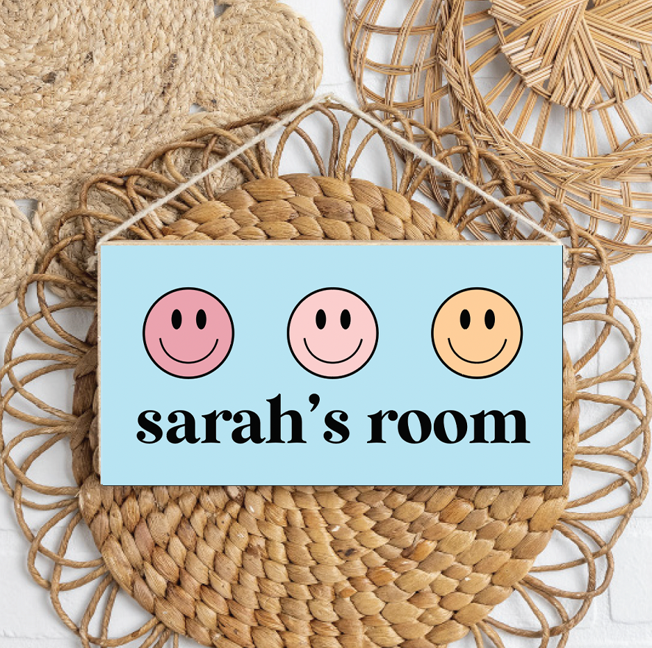 Personalized Smiley Twine Hanging Sign