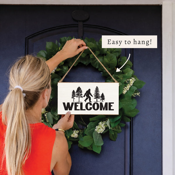 Big Foot Welcome Twine Sign