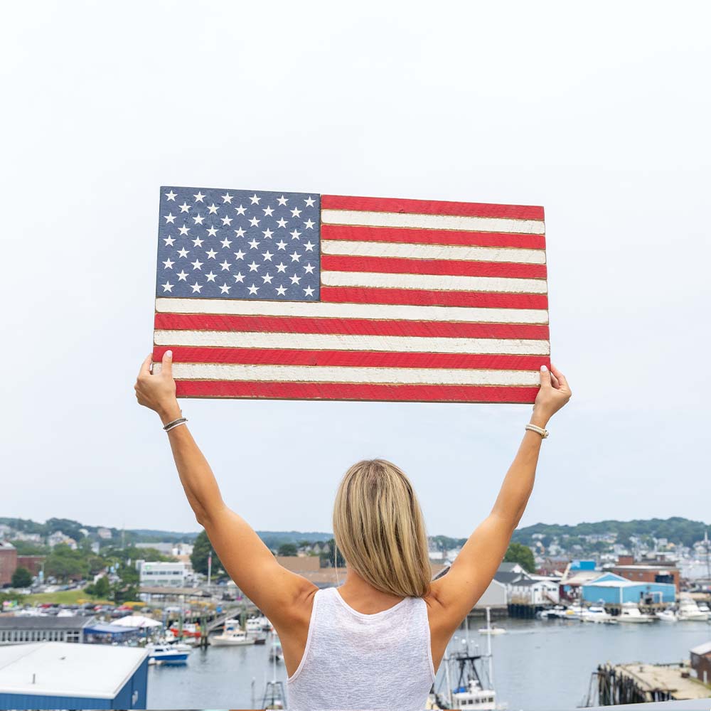 POS Classic Wooden American Flag